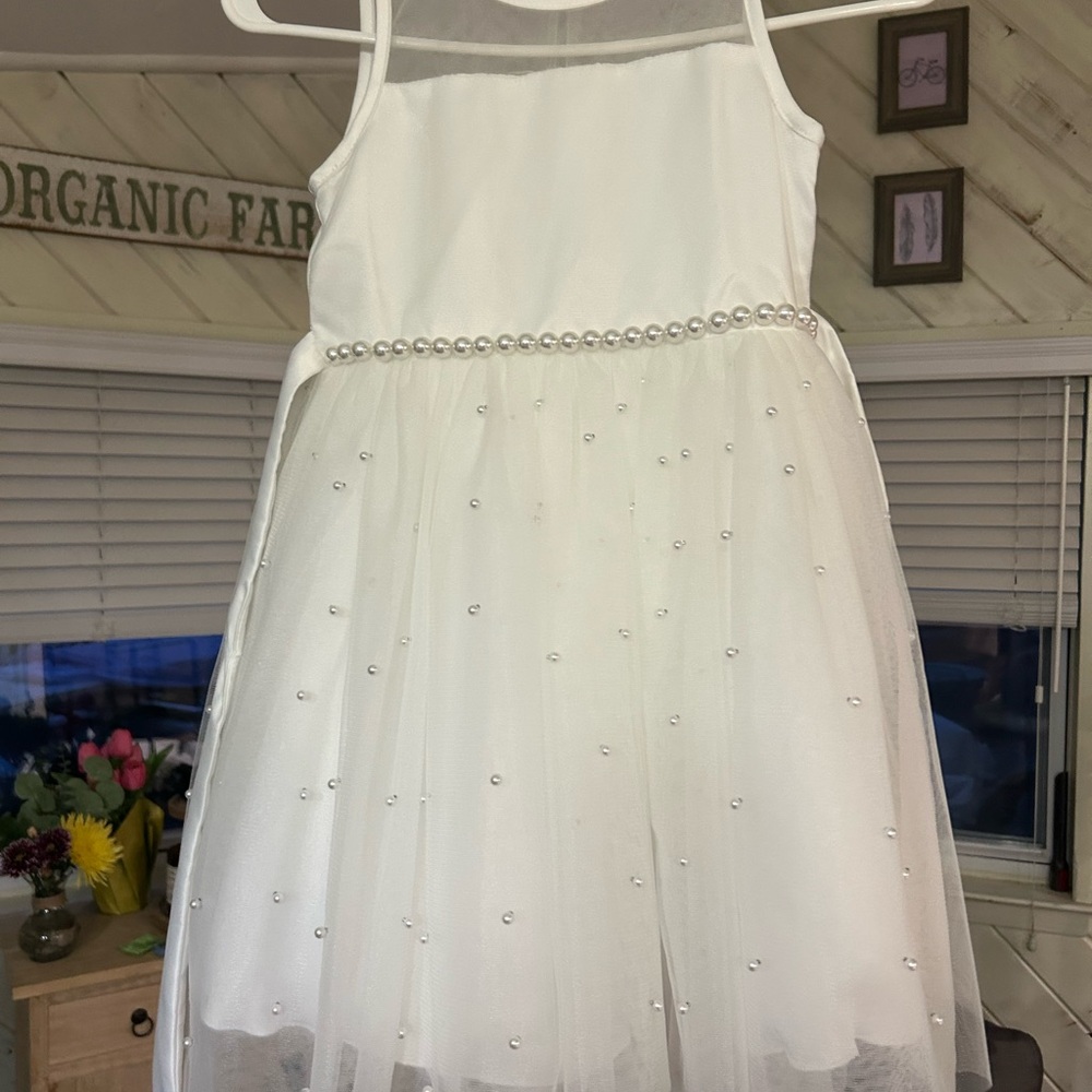 Elegant White Kids Dress with Pearl Accents
